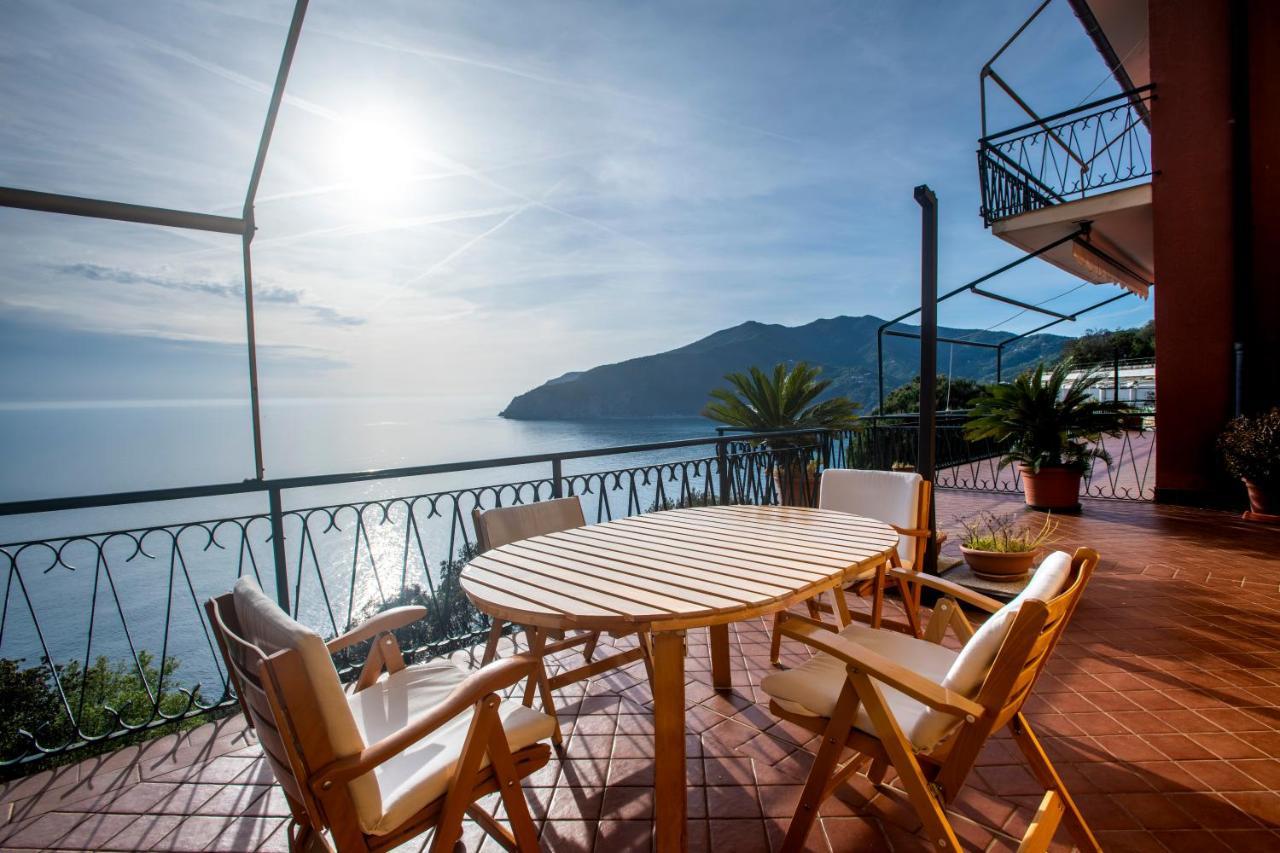 080 - La Villa Storica Il Vigneto 45B, Terrazza Sul Mare - Parcheggio Privato Gratis 모네글리아 외부 사진